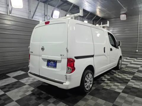 More photos of 2019 Nissan NV200 Compact Cargo SV Minivan/Van w/Roof Racks at Trust Auto, MD