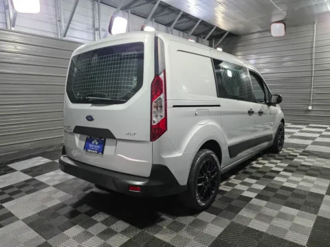 More photos of 2019 Ford Transit Connect Cargo XLT 121''LWB Minivan/Van w/Rear Liftgate at Trust Auto, MD