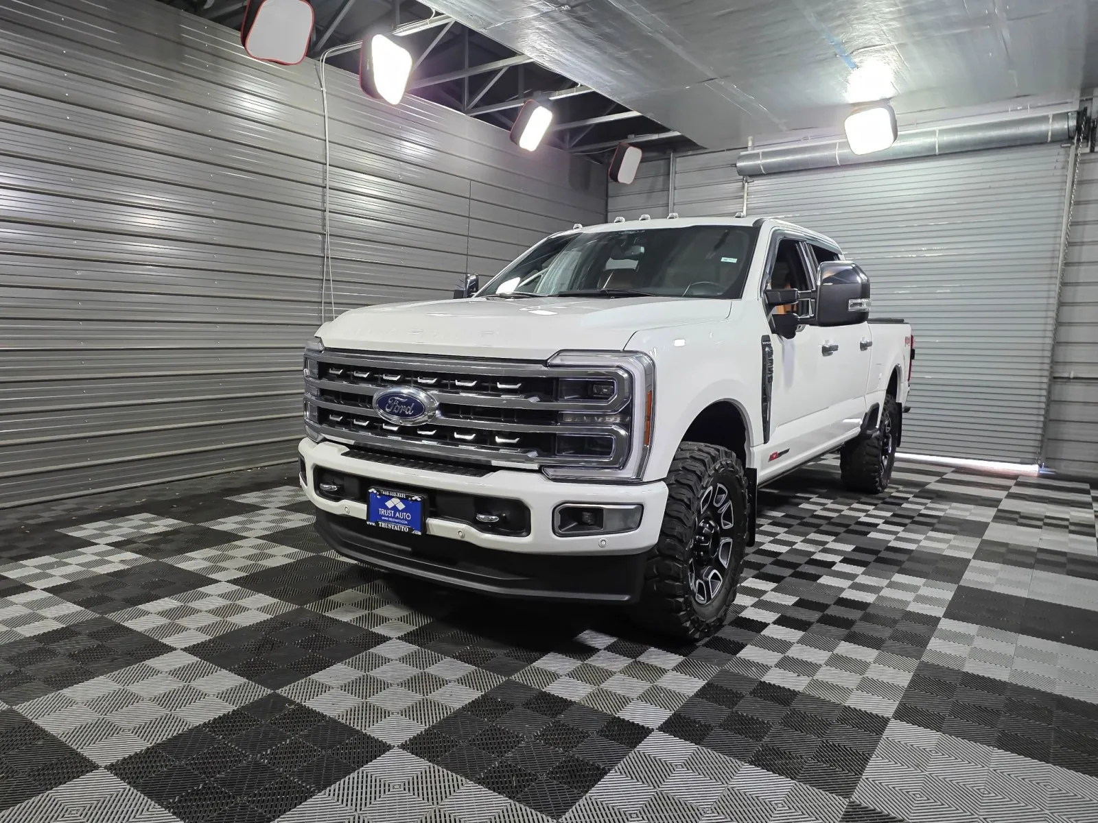 Gray 2024 Ford Super Duty F-350 SRW XLT for sale in Sykesville, MD