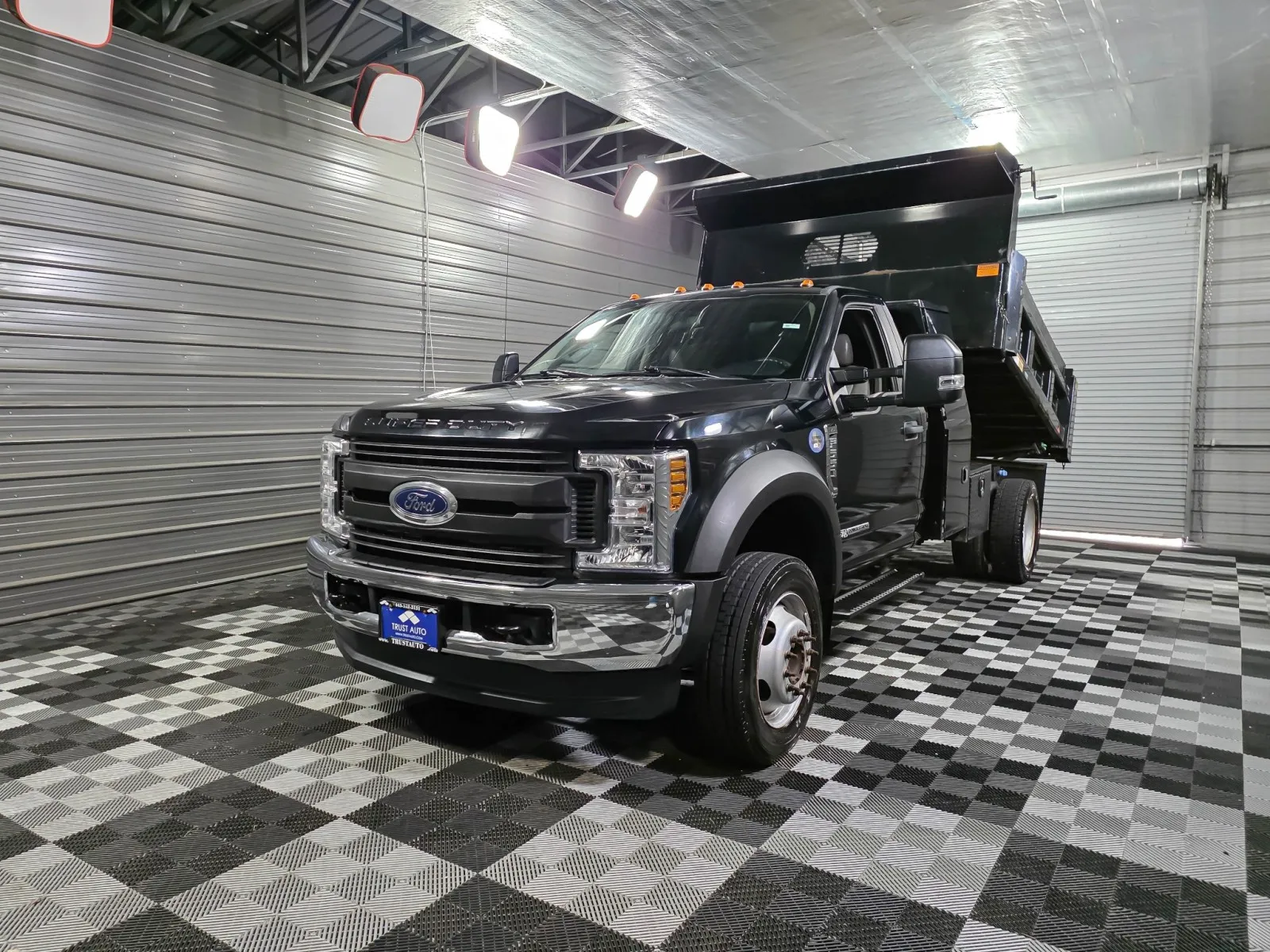 Gray 2018 Ford Super Duty F-550 DRW XL for sale in Sykesville, MD
