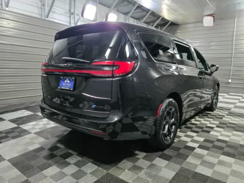 More photos of 2023 Chrysler Pacifica Hybrid Touring L at Trust Auto, MD