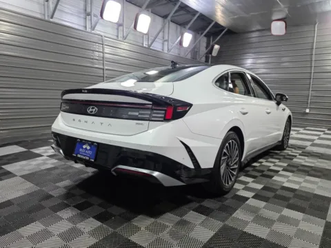 More photos of 2025 Hyundai Sonata Limited Hybrid Electric Sedan at Trust Auto, MD
