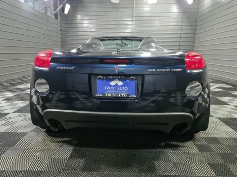 More photos of 2007 Pontiac Solstice GXP at Trust Auto, MD