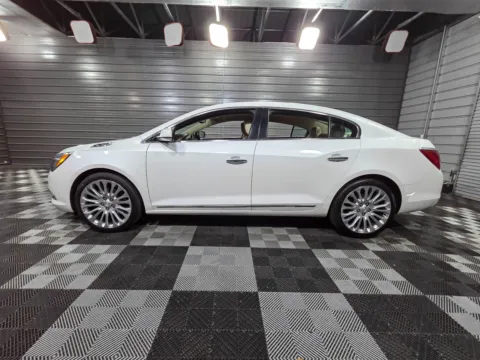 More photos of 2016 Buick LaCrosse Premium II at Trust Auto, MD
