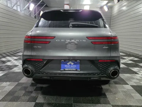 More photos of 2022 Genesis GV70 2.5T AWD Luxury SUV w/Sport Prestige/Advanced/Select Pkgs at Trust Auto, MD