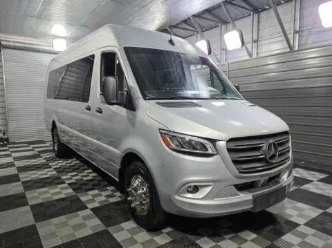 More photos of 2022 Mercedes-Benz Sprinter 3500XD Cargo 170''WB DRW High Roof Extended Diesel Minivan/Van w/Comfort Plus at Trust Auto, MD