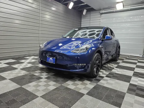 Blue 2025 Tesla Model Y Long Range Dual Motor AWD Electic Sedan w/Full Self-Driving Computer for sale in Sykesville, MD