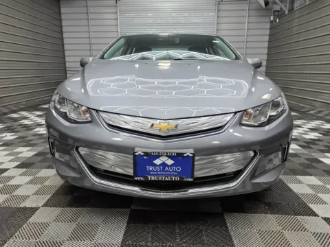 Photos of 2018 Chevrolet Volt Premier Hybrid Hatchback for sale in Sykesville, MD at Trust Auto
