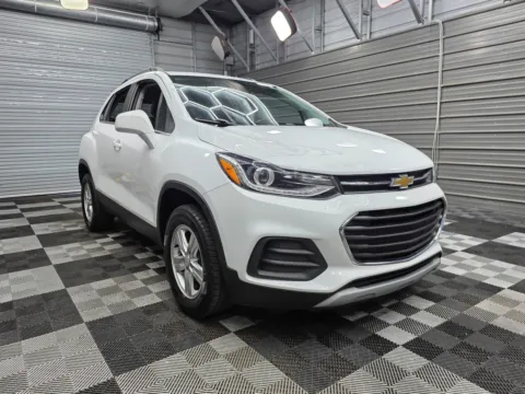 More photos of 2020 Chevrolet Trax LT AWD SUV at Trust Auto, MD