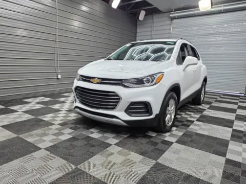 White 2020 Chevrolet Trax LT for sale in Sykesville, MD