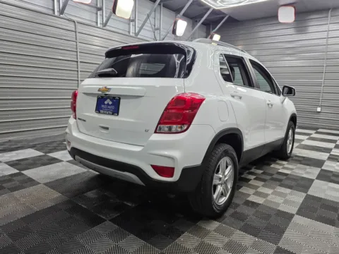 More photos of 2020 Chevrolet Trax LT AWD SUV at Trust Auto, MD