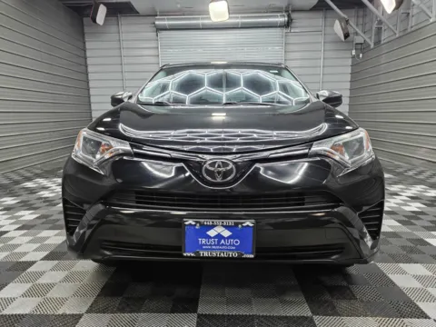 Photos of 2018 Toyota RAV4 LE for sale in Sykesville, MD at Trust Auto