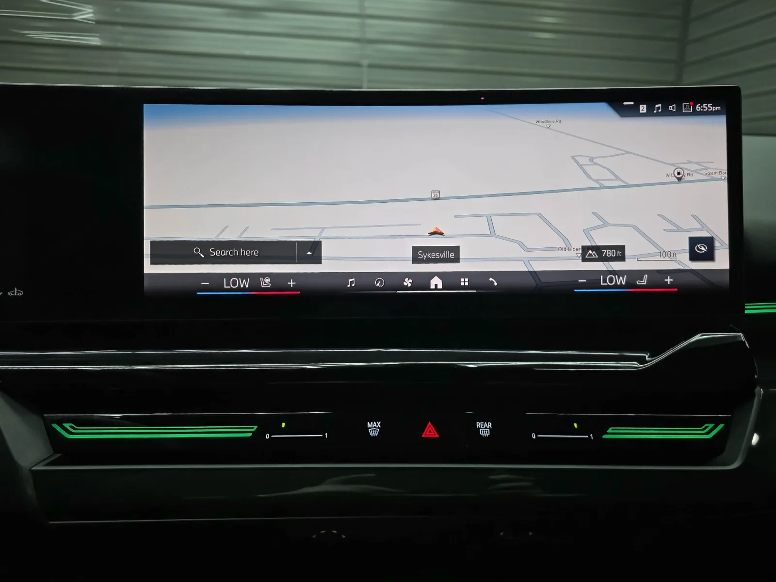 2025 BMW 5 Series 530i - Photo 25