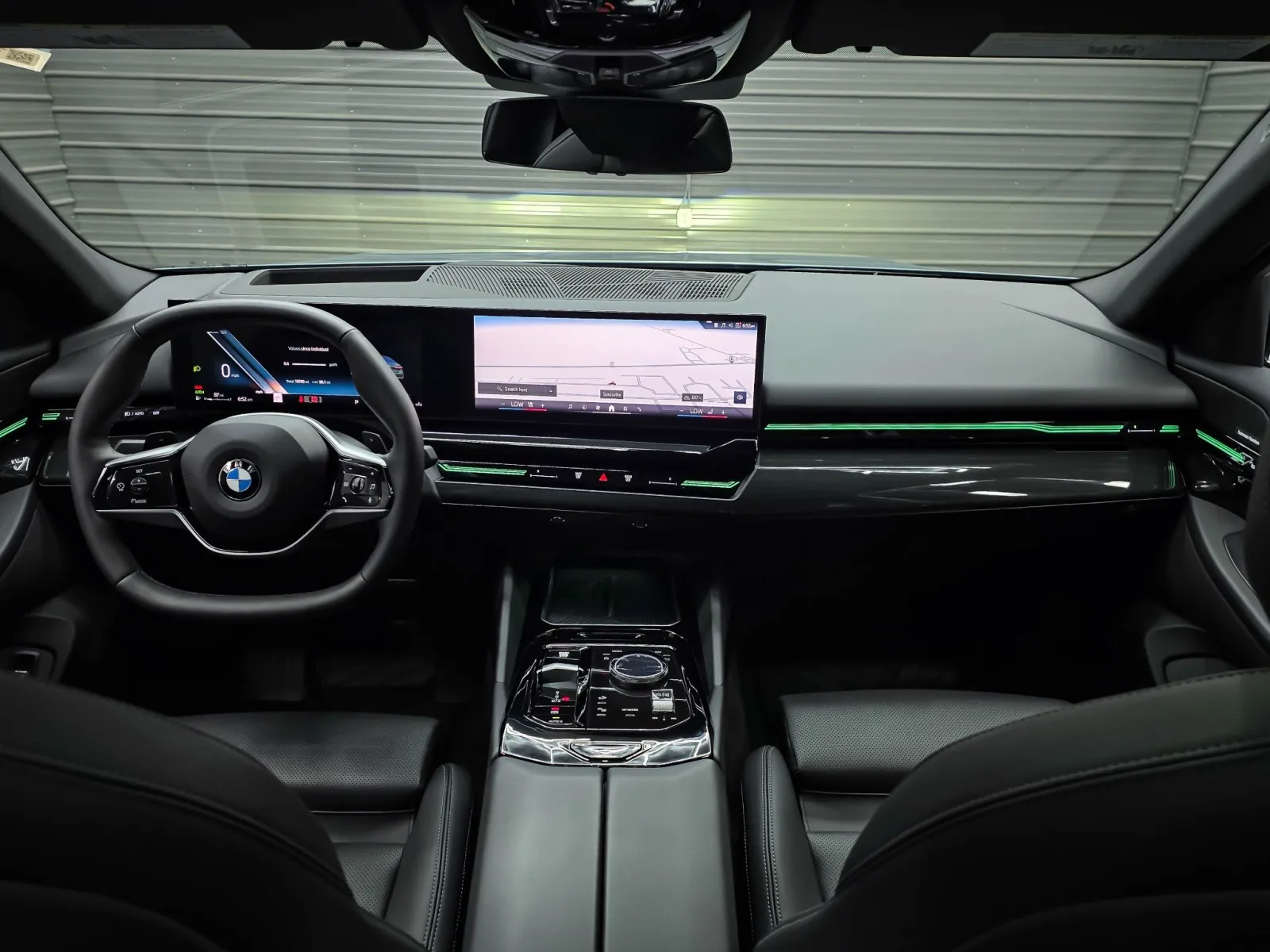 2025 BMW 5 Series 530i - Photo 11