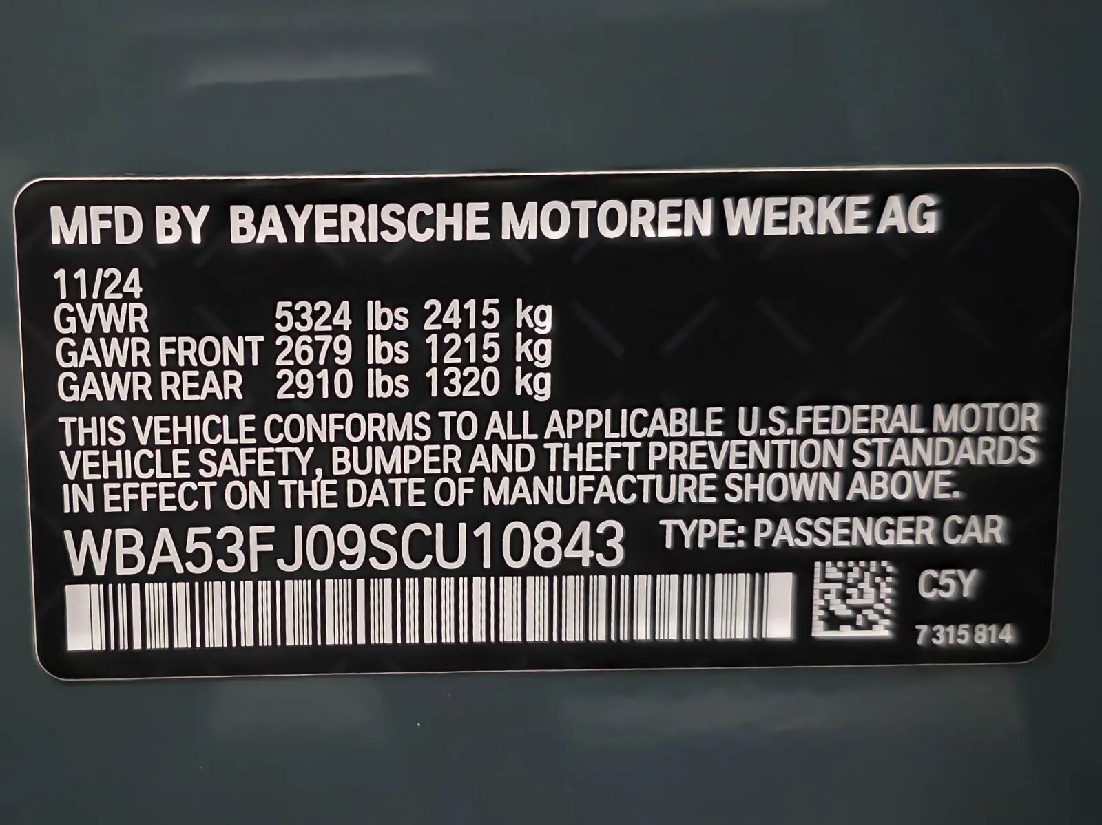 2025 BMW 5 Series 530i - Photo 43
