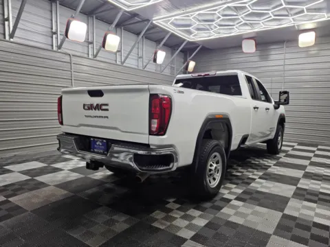 More photos of 2022 GMC Sierra 3500HD Pro at Trust Auto, MD