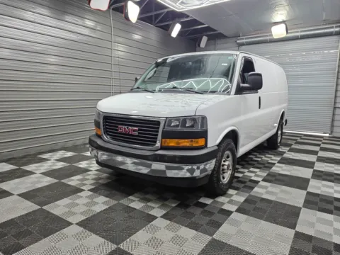 2018 GMC Savana Cargo Van 2500 for sale in Sykesville, MD