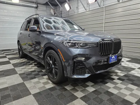 Another view of 2022 BMW X7 xDrive40i for sale in Sykesville, MD at Trust Auto