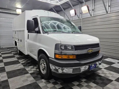 Another view of 2020 Chevrolet Express Commercial Cutaway 3500 for sale in Sykesville, MD at Trust Auto