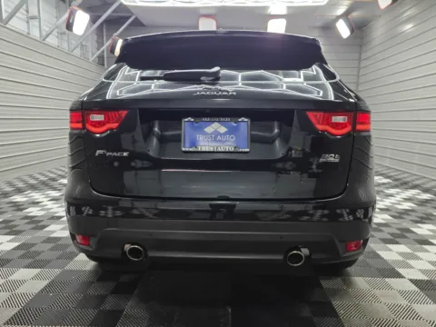 More photos of 2020 Jaguar F-PACE 30t R-Sport at Trust Auto, MD