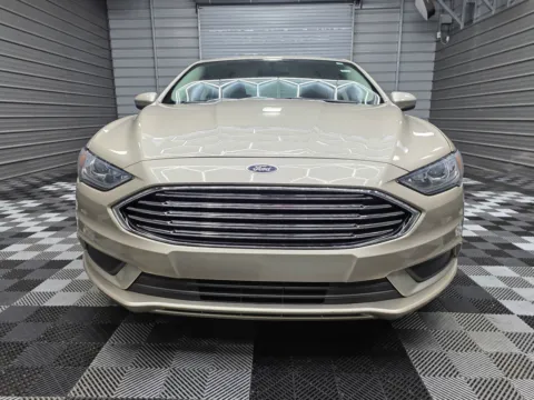 Photos of 2017 Ford Fusion Hybrid SE for sale in Sykesville, MD at Trust Auto