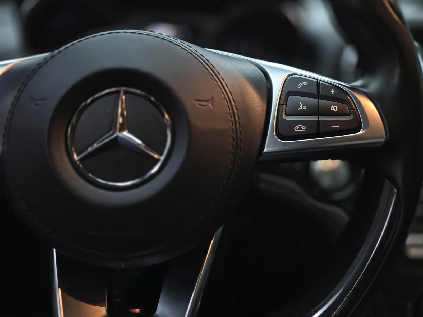 2018 Mercedes-Benz SL Roadster SL550 - Photo 18