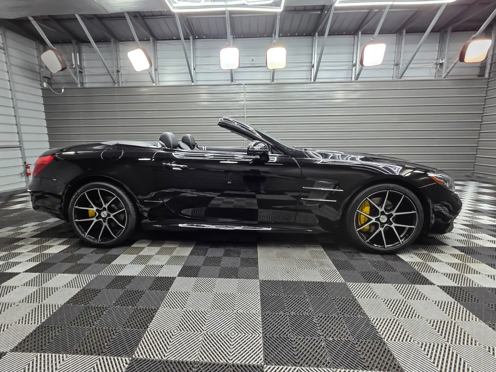 2018 Mercedes-Benz SL Roadster SL550 - Photo 9