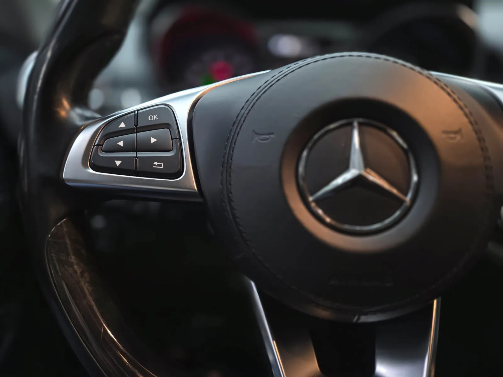 2018 Mercedes-Benz SL Roadster SL550 - Photo 17