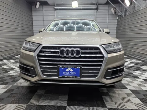 Another view of 2017 Audi Q7 3.0 TFSI 3.0 TFSI Quattro Prestige AWD 7-Pass SUV w/Vision/Navigation Plus/Warm Weather Pkgs for sale in Sykesville, MD at Trust Auto
