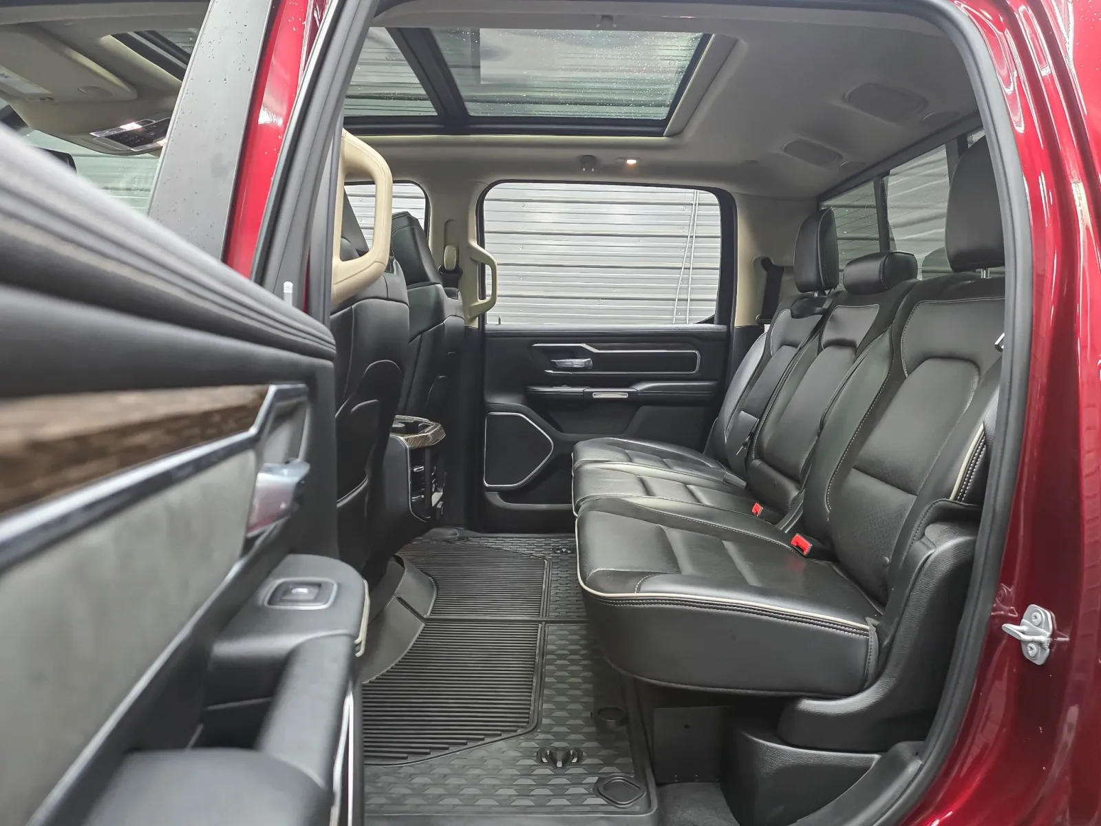 More photos of 2019 Ram 1500 Laramie 4WD Crew Cab 5.7L Hemi V8 Pickup Truck w/Level 2 Equipment Pkg at Trust Auto, MD