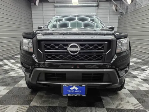 Photos of 2023 Nissan Frontier SV for sale in Sykesville, MD at Trust Auto