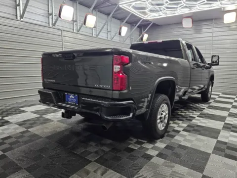 More photos of 2022 Chevrolet Silverado 2500HD Custom at Trust Auto, MD