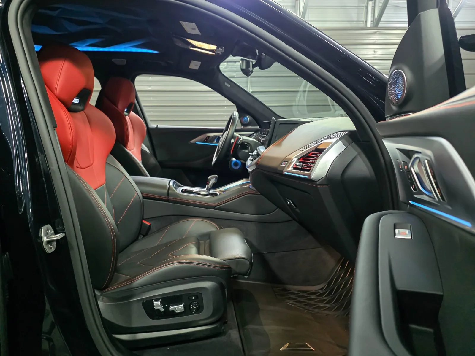 2025 BMW XM Label Red - Photo 16