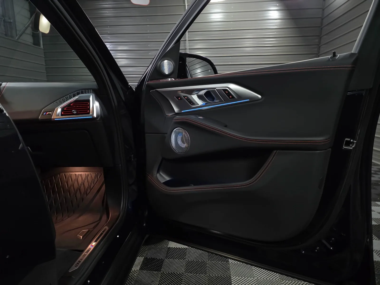 2025 BMW XM Label Red - Photo 41