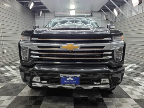 Another view of 2021 Chevrolet Silverado 2500HD High Country 4WD Crew Cab Duramax Diesel Pickup Truck for sale in Sykesville, MD at Trust Auto