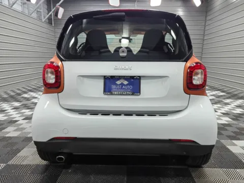 More photos of 2016 smart fortwo Pure at Trust Auto, MD