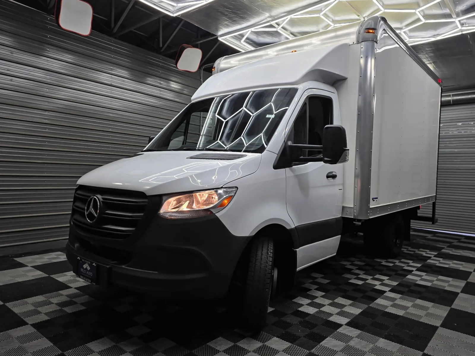 2024 Mercedes-Benz Sprinter Cab Chassis Base - Photo 29