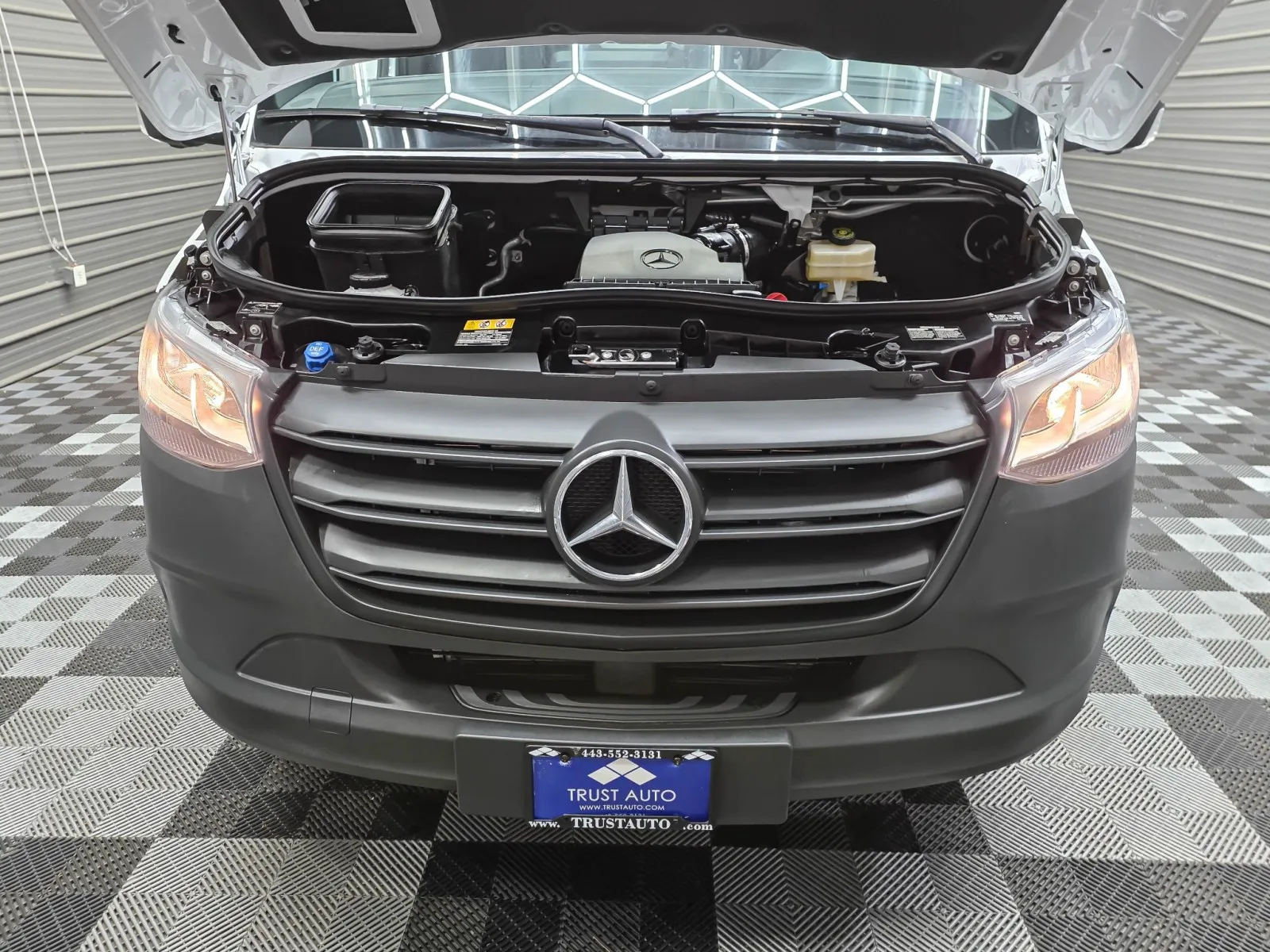2024 Mercedes-Benz Sprinter Cab Chassis Base - Photo 30