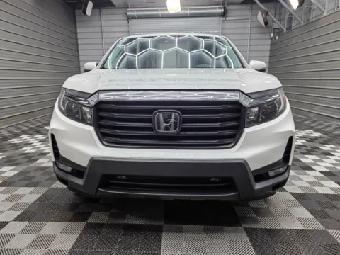 Photos of 2022 Honda Ridgeline RTL for sale in Sykesville, MD at Trust Auto