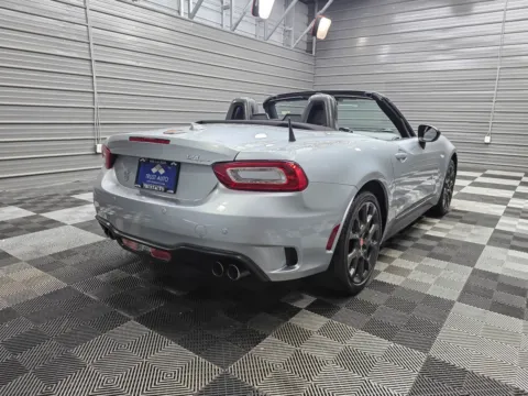 More photos of 2018 FIAT 124 Spider Lusso at Trust Auto, MD