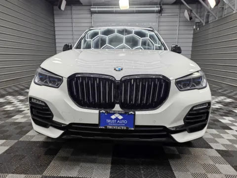 Another view of 2019 BMW X5 xDrive40i AWD Luxury SUV w/Premium 2/Convenience Pkgs for sale in Sykesville, MD at Trust Auto