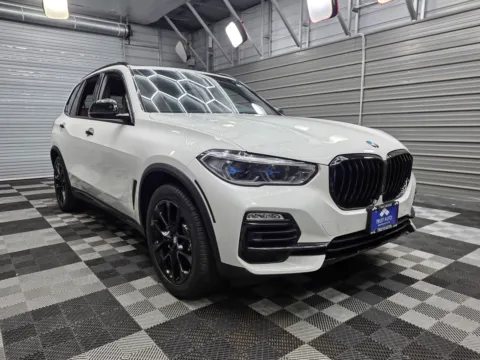 Another view of 2019 BMW X5 xDrive40i for sale in Sykesville, MD at Trust Auto