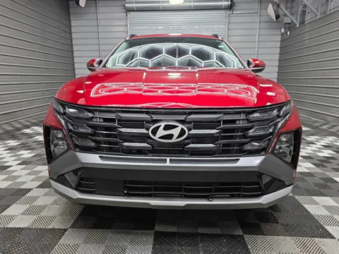 Photos of 2025 Hyundai Tucson SEL Convenience for sale in Sykesville, MD at Trust Auto
