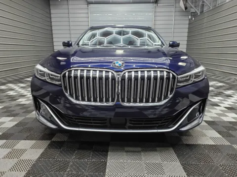 Photos of 2022 BMW 7 Series 740i xDrive for sale in Sykesville, MD at Trust Auto