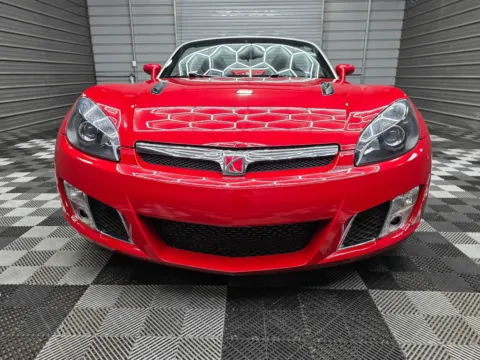 Photos of 2008 Saturn Sky Red Line Carbon Flash SE for sale in Sykesville, MD at Trust Auto