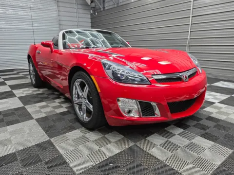 Another view of 2008 Saturn Sky Red Line Carbon Flash SE for sale in Sykesville, MD at Trust Auto