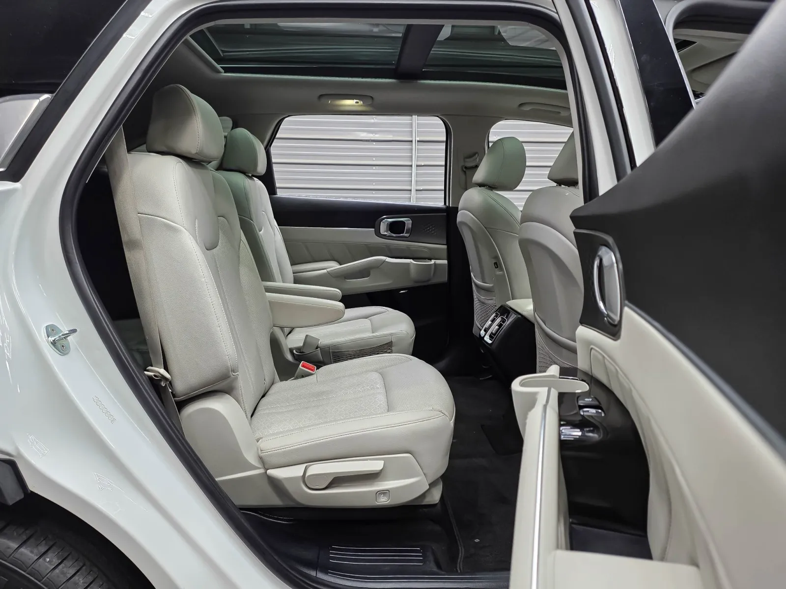 2022 Kia Sorento SX Prestige PHEV - Photo 16