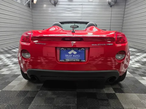 More photos of 2007 Pontiac Solstice GXP at Trust Auto, MD