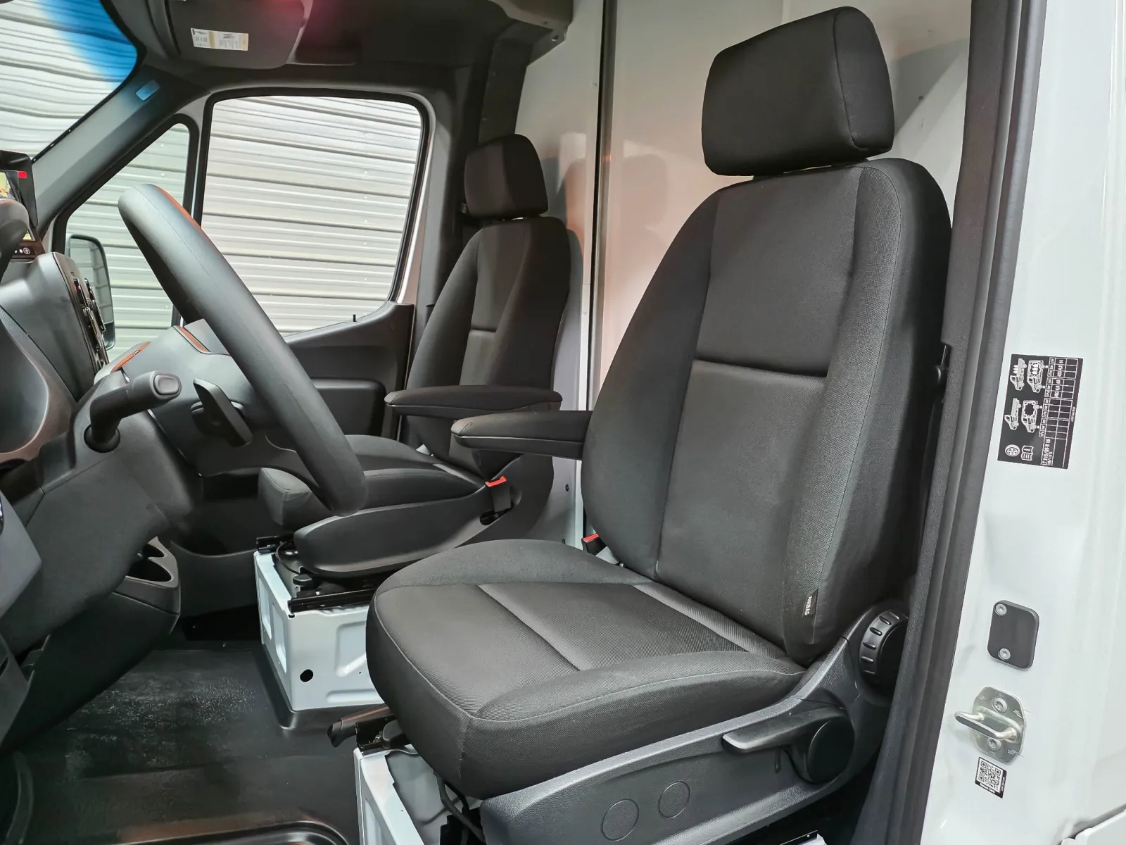 2024 Mercedes-Benz Sprinter Cab Chassis Base - Photo 16