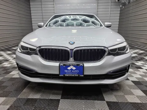Photos of 2019 BMW 5 Series 530i xDrive for sale in Sykesville, MD at Trust Auto